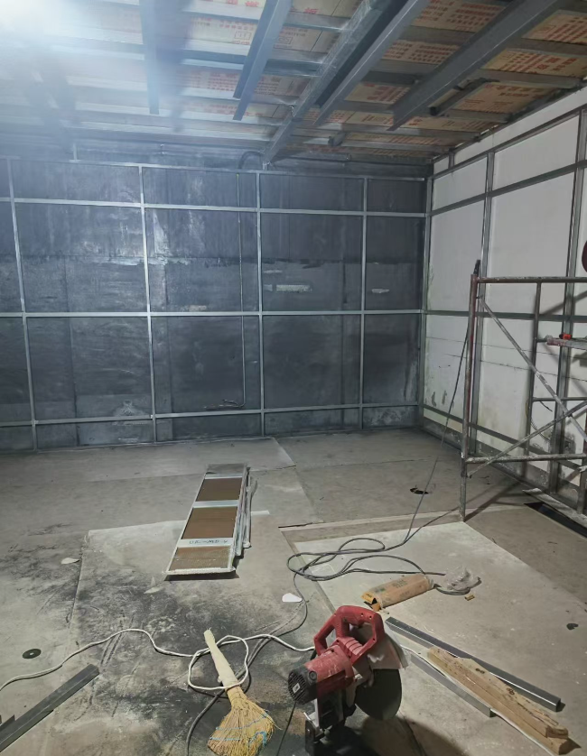 辽阳SRT室治疗室铅板施工